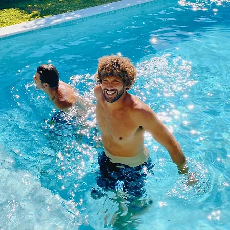 Vale - Surf & Yoga Homestay